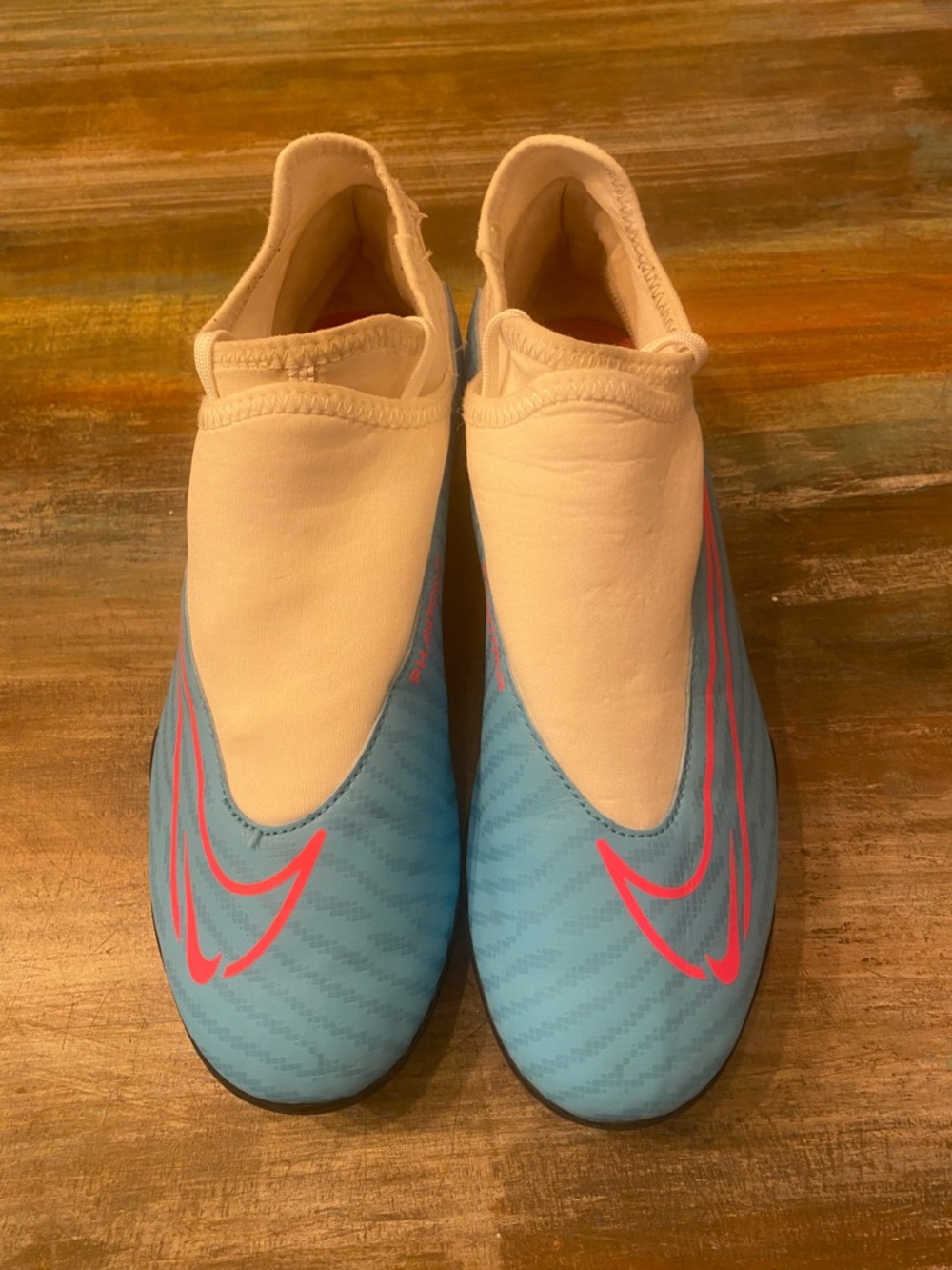 Nike Laceless Soccer Cleats - Blue, Cream & Pink Accents